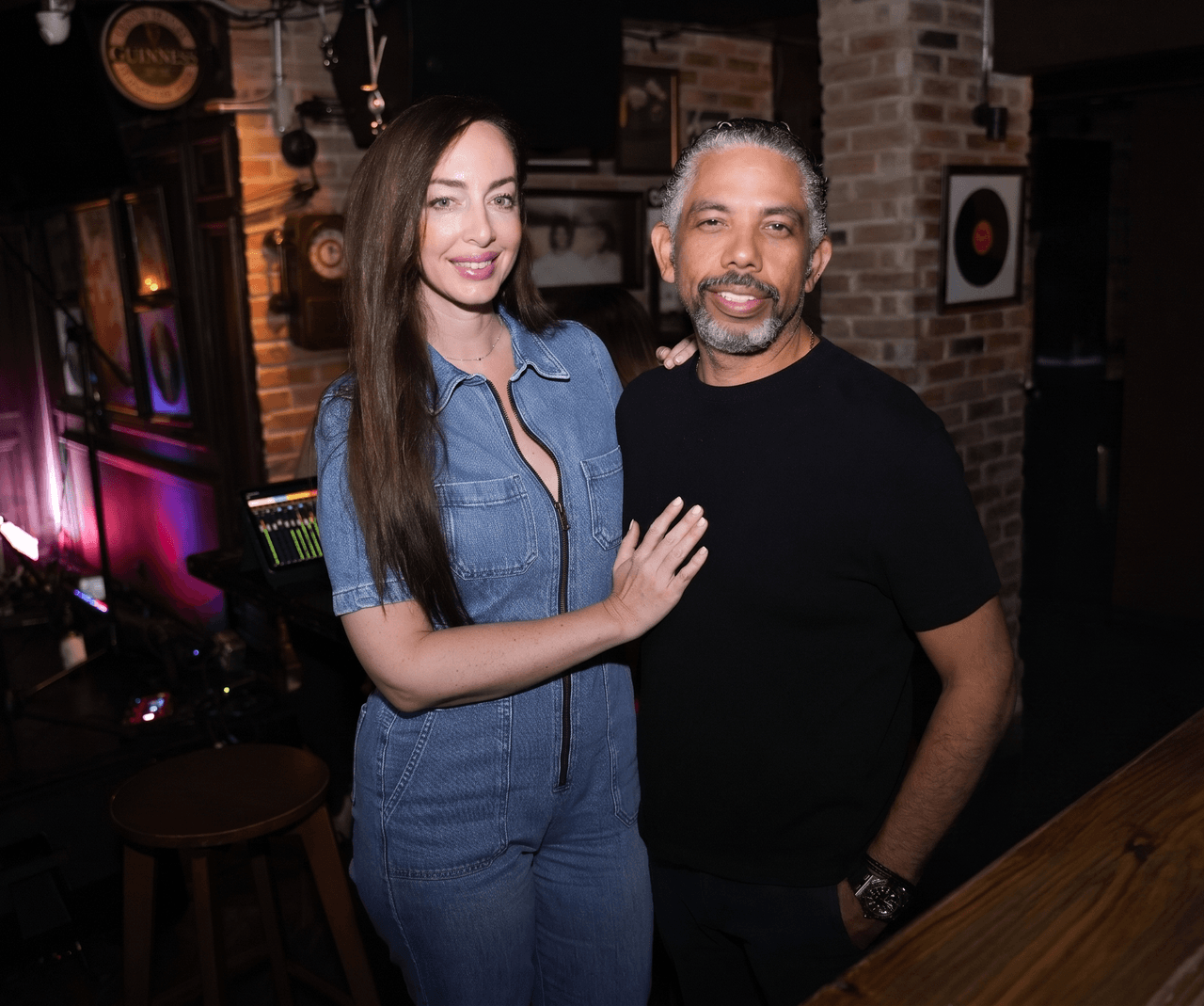 Christina Little y Francisco Páez
