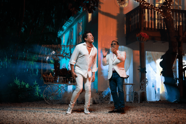 Santa Rosa estrenó nuevo disco: hace dueto con Carlos Vives