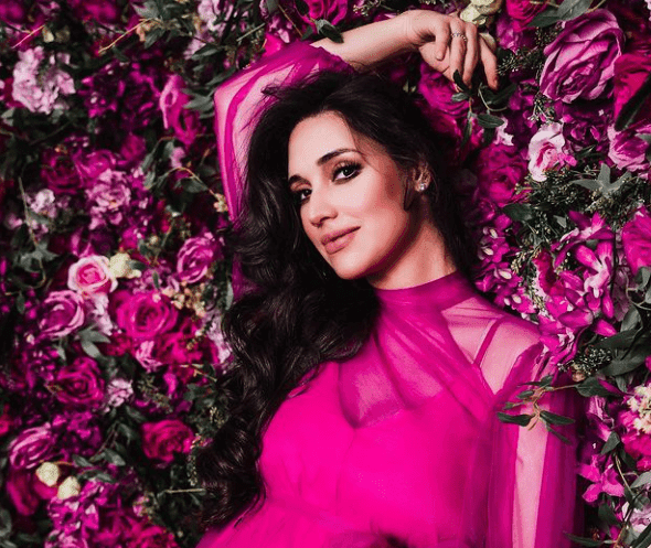 Amelia Vega se convierte en madre por quinta vez
