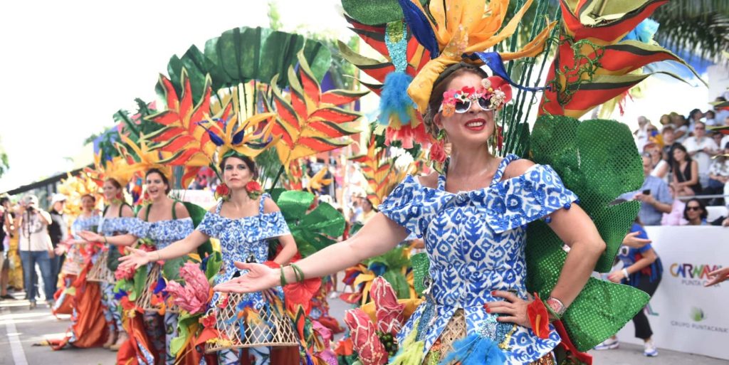 GB Energy-Texaco celebra la cultura y el folklore dominicano en el Carnaval de Punta Cana