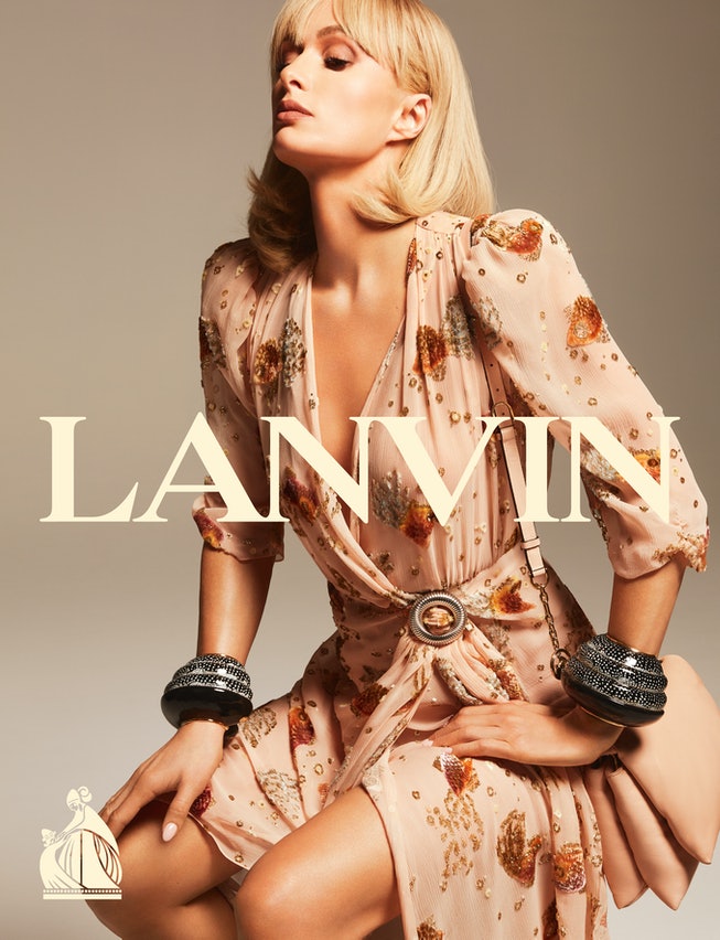 Paris Hilton en la nueva publicidad de la casa de modas Lanvin