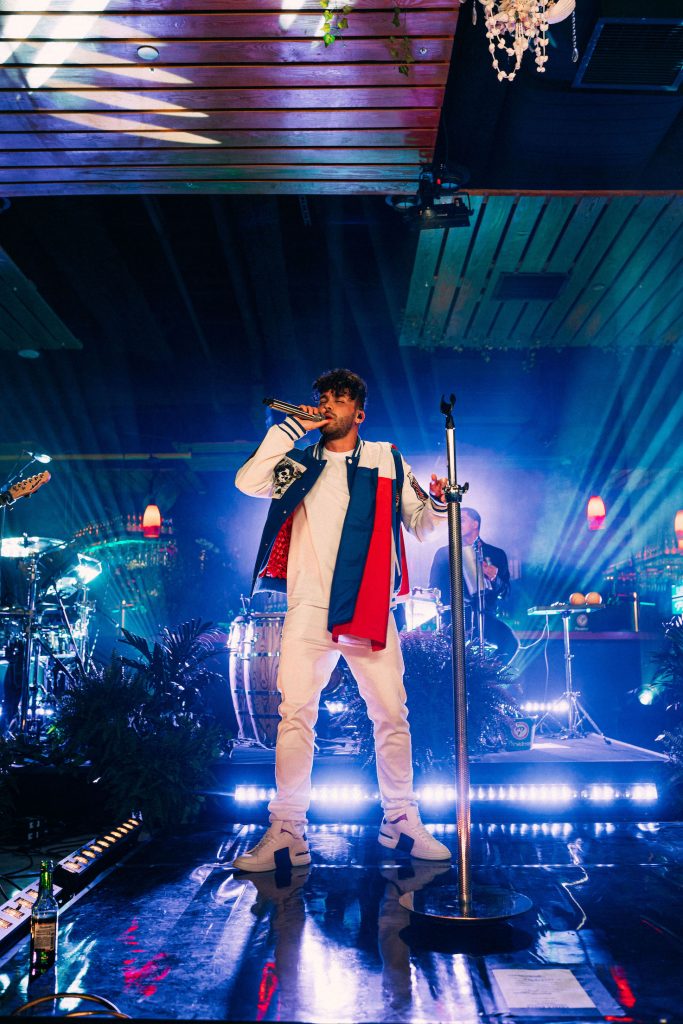 Cerveza Presidente y Prince Royce: Resumen de un concierto virtual para celebrar la dominicanidad.