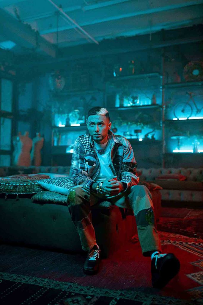 Jhay Wheeler sigue activo en la escena musical con su nuevo sencillo ¨Dos Tragos¨