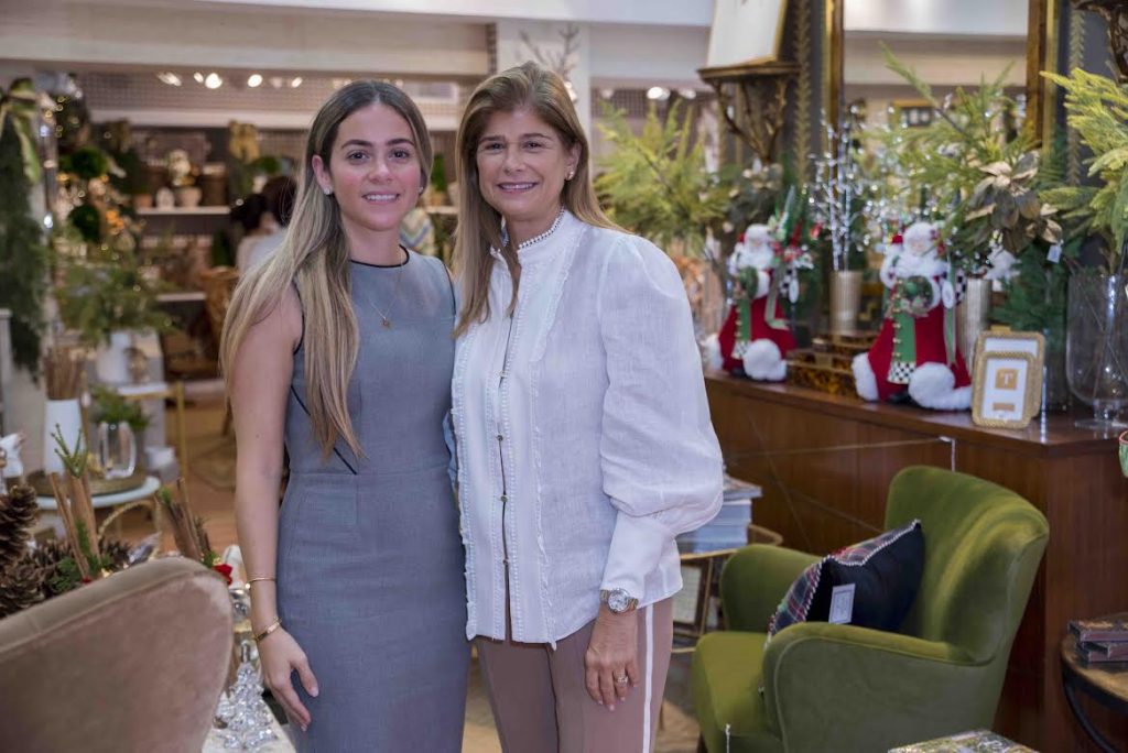 Gabriela Ariza y Pilar González de Ariza