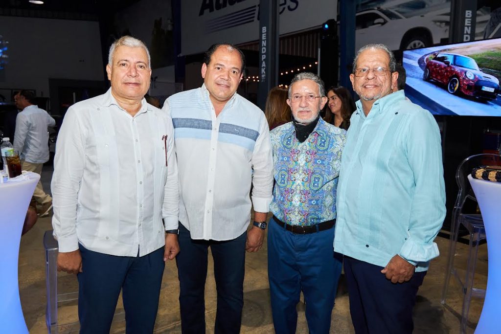 Fernando Placeres, Ramón Fernández, Amable Aristy y Ernesto Veloz