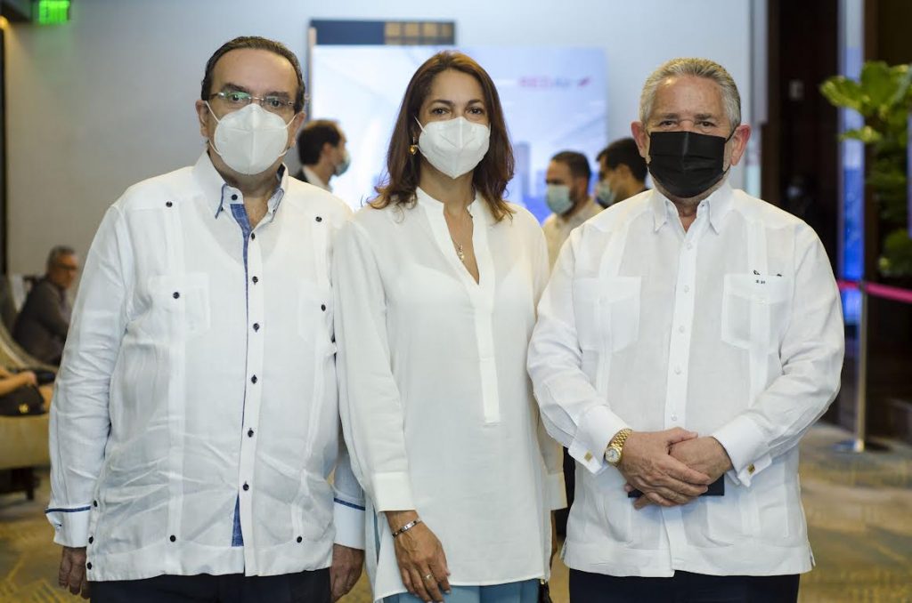 Ángel Garcia, Josefina Pichardo y Roberto Henríquez
