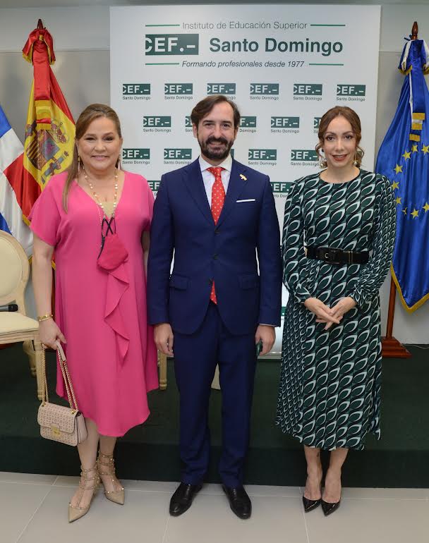 Jatnna Tavares, Arturo de las Heras y Miralba Ruiz