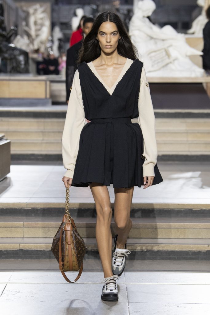 Louis_Vuitton_FW22_Look_21