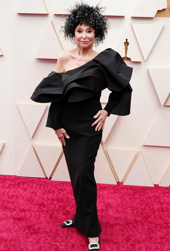 HOLLYWOOD, CALIFORNIA - MARCH 27: Rita Moreno attends the 94th Annual Academy Awards at Hollywood and Highland on March 27, 2022 in Hollywood, California. (Photo by Jeff Kravitz/FilmMagic)
