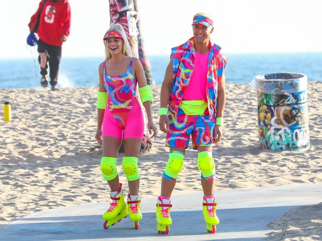 ¡Ahora van en patines! Nuevas fotos de Margot Robbie y Ryan Gosling en el set de « Barbie»