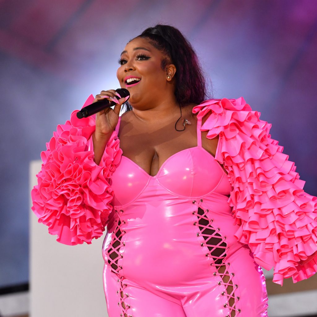 Lizzo Conquista El Primer Lugar En El Chart Hot 100 De Billboard Con