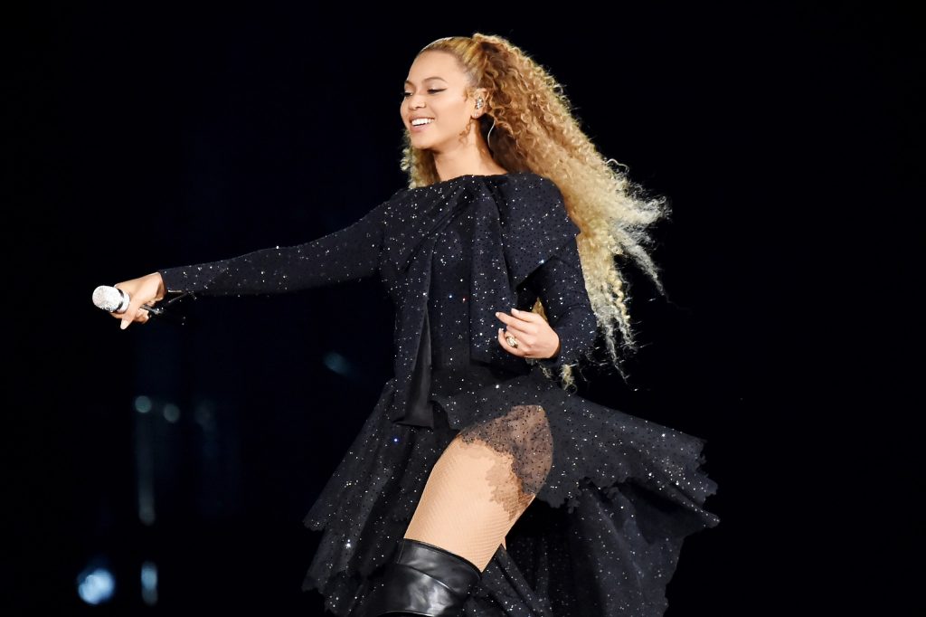 Beyoncé revela los títulos de las 16 canciones que compondrán su nuevo disco