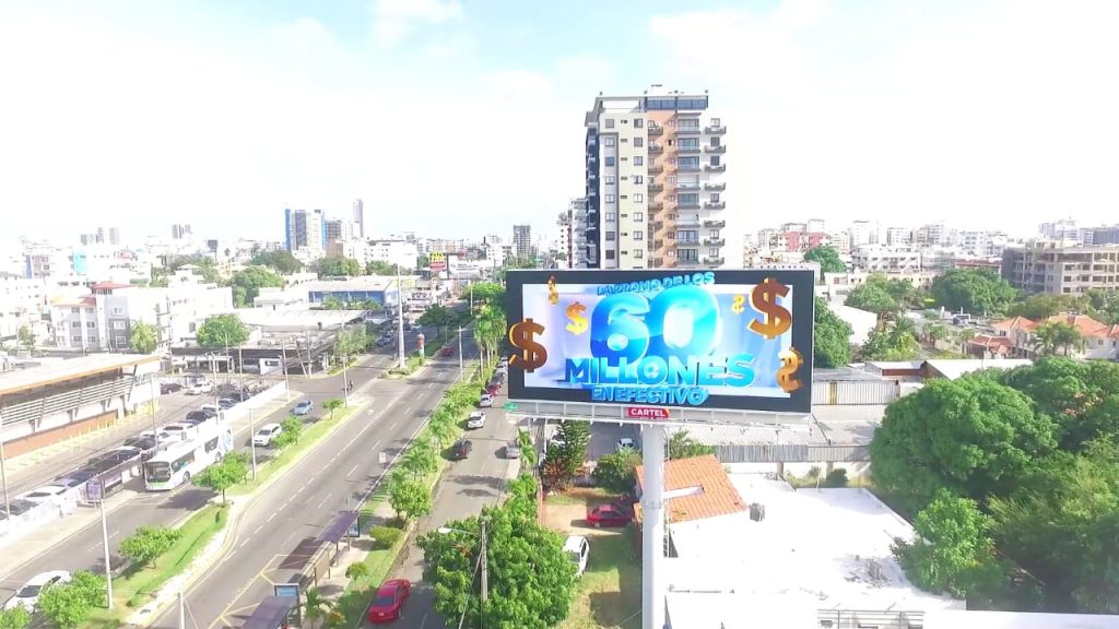 Cartel líder en publicidad exterior con tecnología 3D