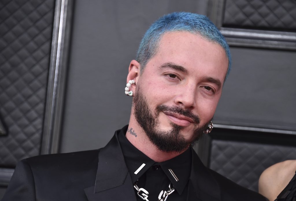 J Balvin lanza App “bilingüe de bienestar creativo”