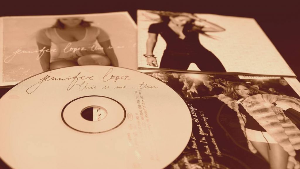 Así JLo celebra los 20 años de “Jenny From the Block”