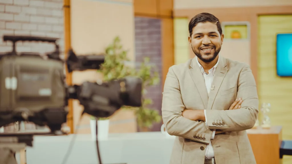 Bryan Brea gana premio como Locutor Internacional del Año