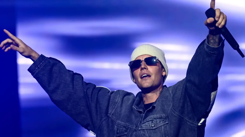 Justin Bieber cancela conciertos hasta 2023