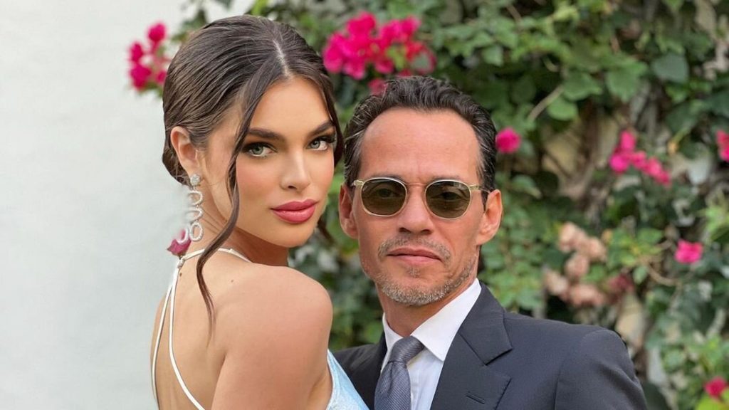 Marc Anthony presenta al nuevo integrante de su familia