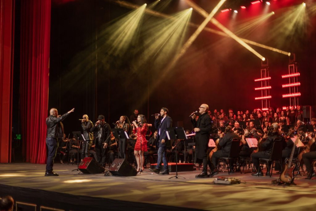 Teatro Nacional retumbó con el concierto “Rock Sinfónico”