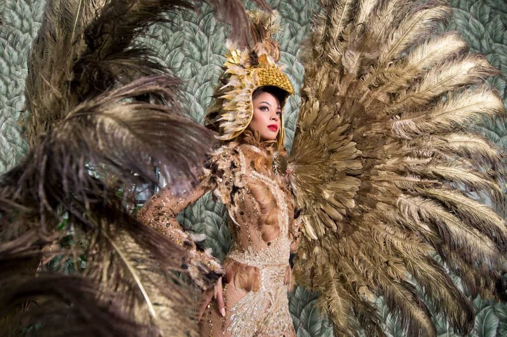 Conozca detalles del traje típico de la dominicana Andreína Martínez