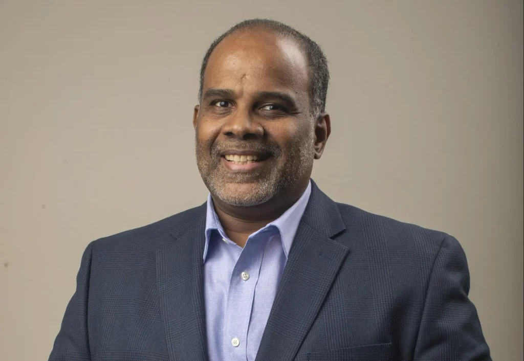 Material sonoro de “Bachata Sinfónica” disponible en plataformas digitales